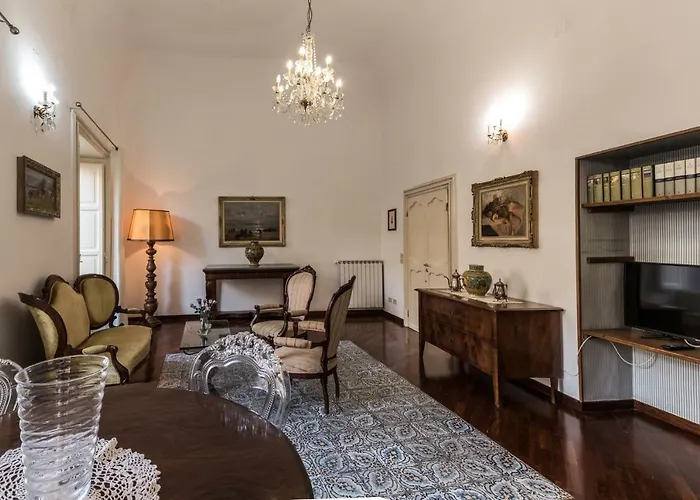 Appartamento Palazzo Pace al Cassaro